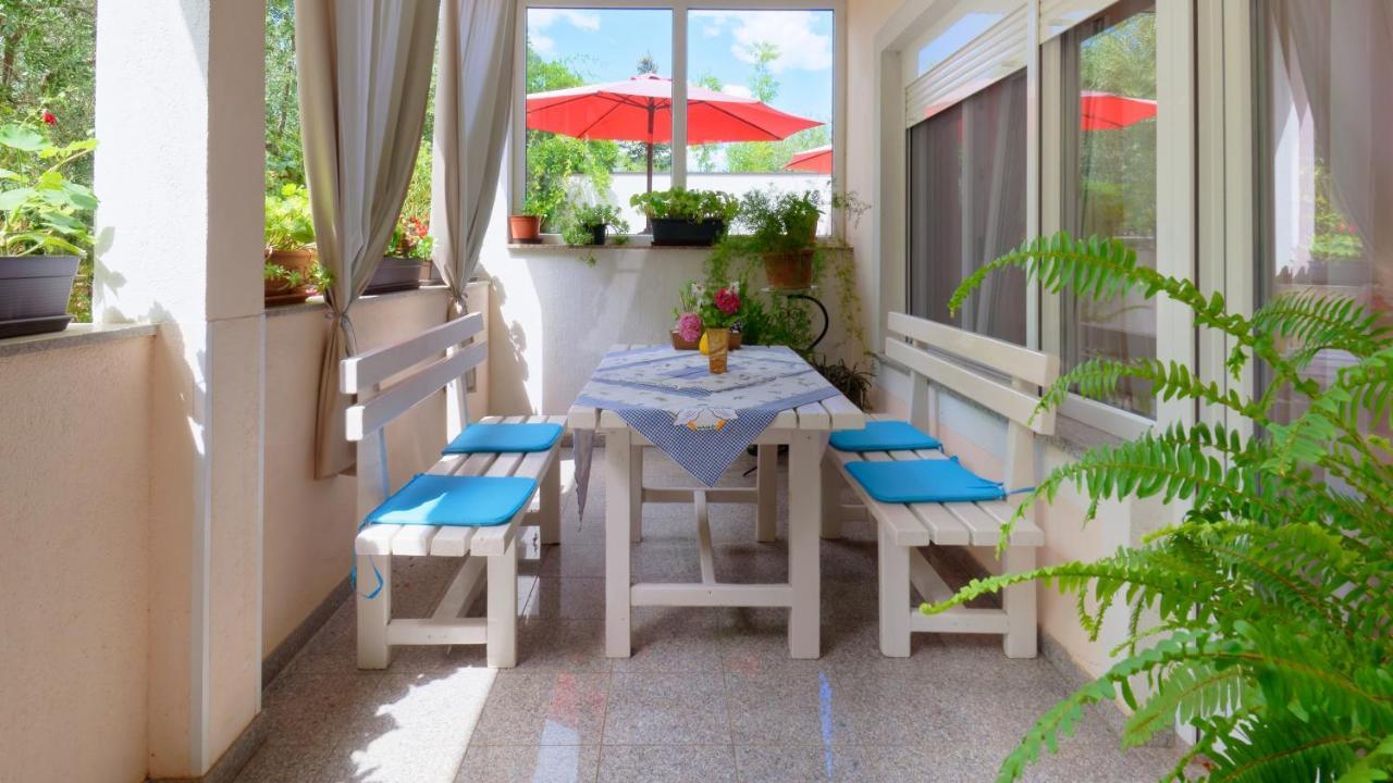 Apartment Susie By Rent Istria Umag
