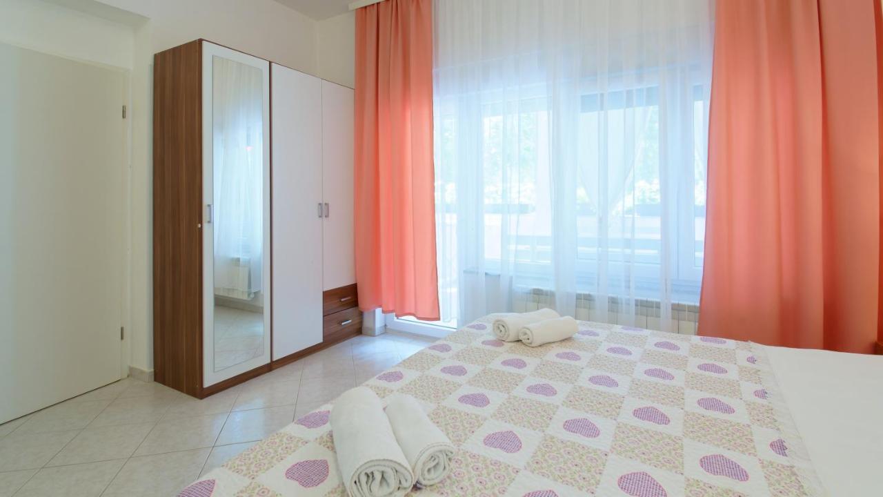Susie By Rent Istria Apartment *