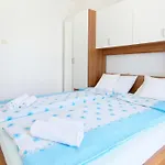Apartments Susie By Rent Istria