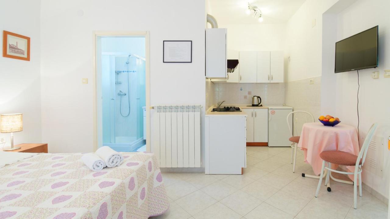 Susie By Rent Istria *